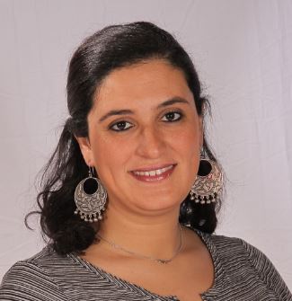 Yasmine Smires